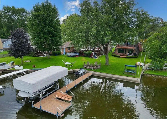Ferienhaus Long Extended Furnished Waterfront *